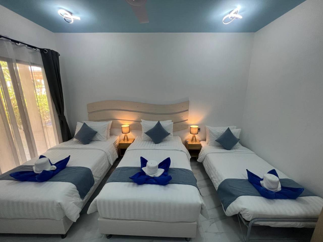 Infinity Beach Dhigurah ดิห์กูราห์ ภายนอก รูปภาพ